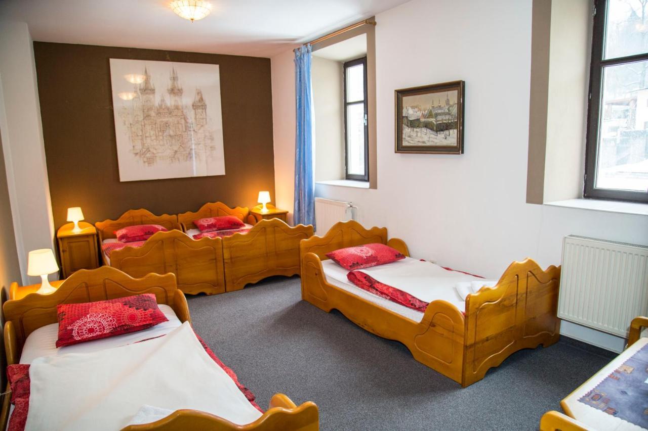 Hotel U Mesta Prahy Náchod Kültér fotó