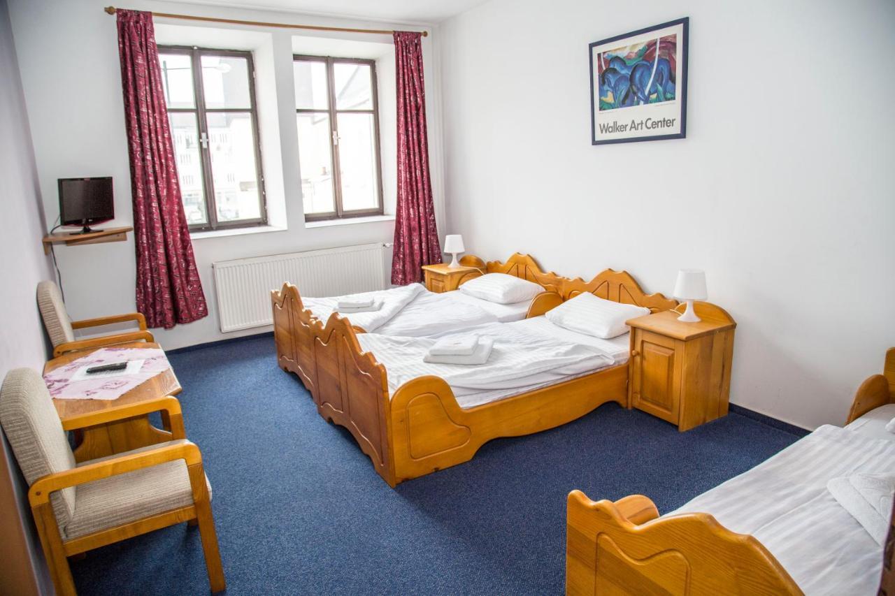 Hotel U Mesta Prahy Náchod Kültér fotó